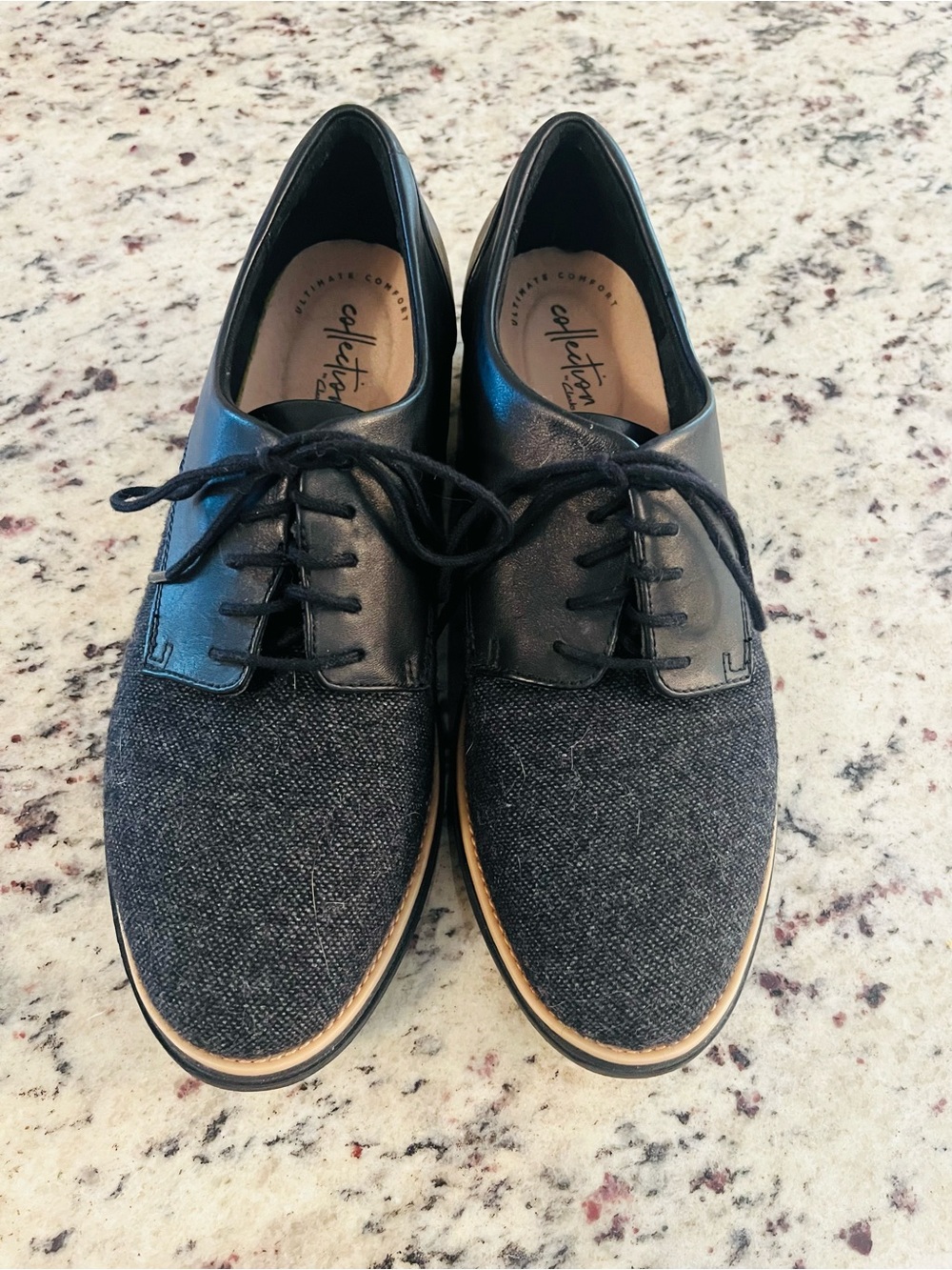 Women’s Clark Black Oxford Tweed Shoes 9
